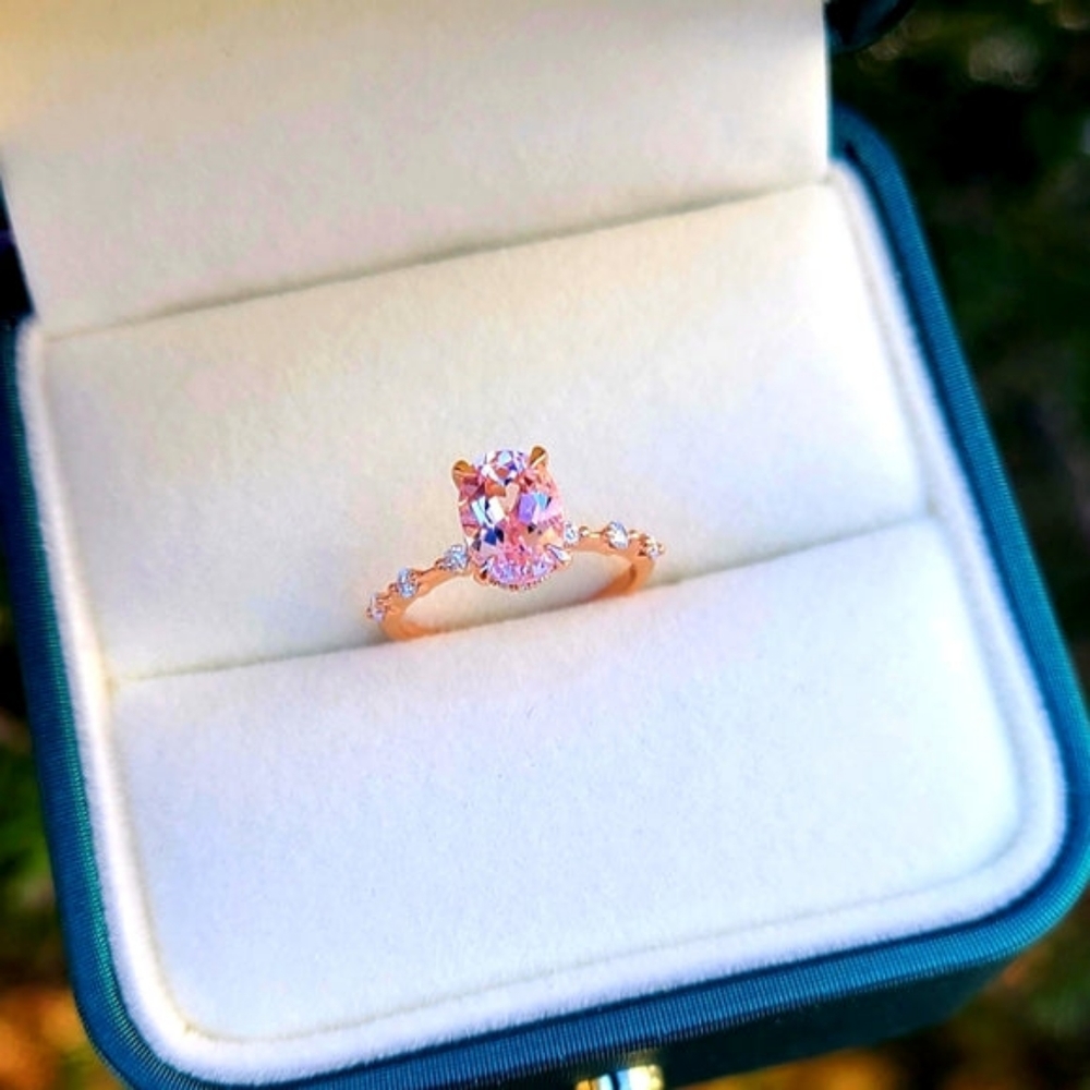 Solid 14k gold 1.37ct oval morganite ring